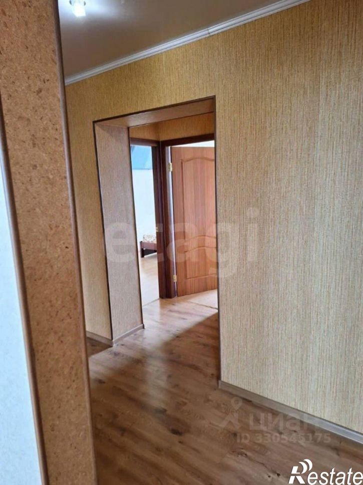 4-комн квартира ул Ахметова, 318/1,  д. 318/1