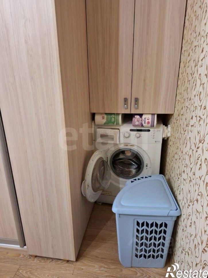 4-комн квартира ул Ахметова, 318/1,  д. 318/1