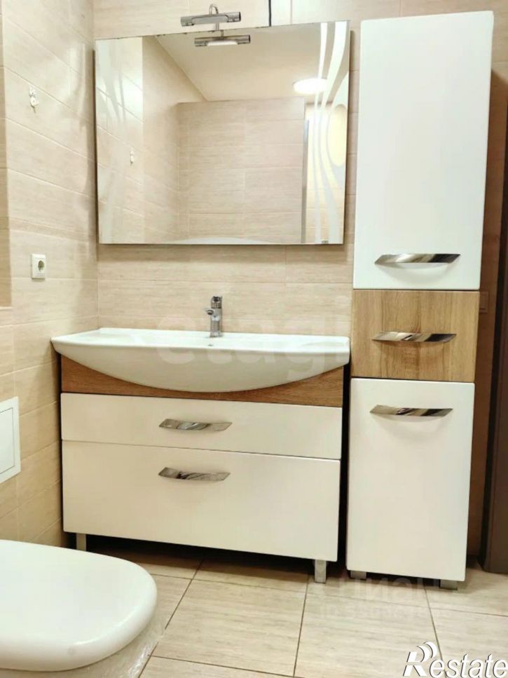 2-комн квартира пр-кт Октября, 107б,  д. 107б