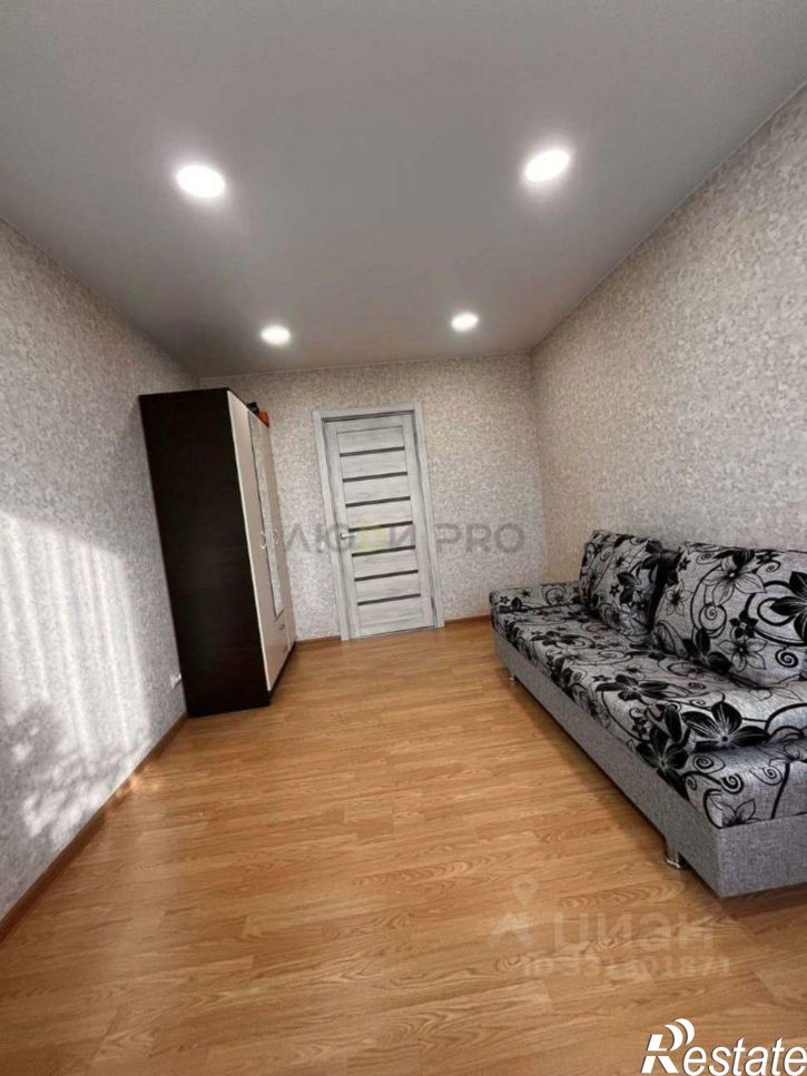 3-комн квартира улица Дмитрия Купцова, 2,  д. 2