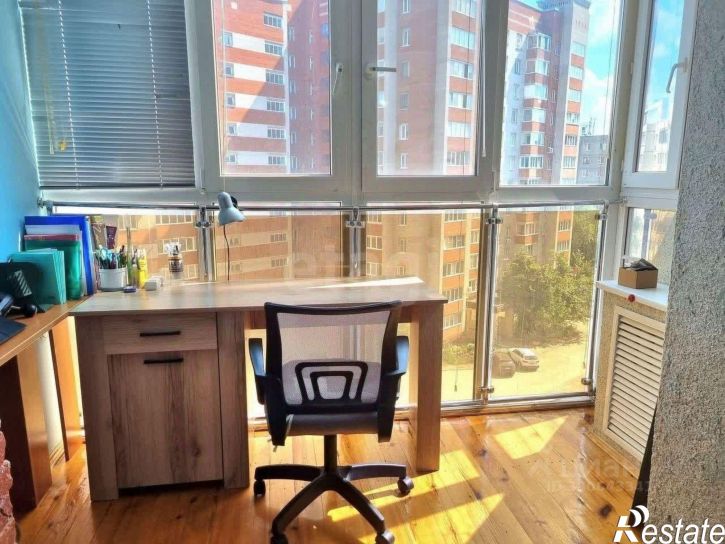 3-комн квартира ул Авроры, 5/10,  д. 5/10