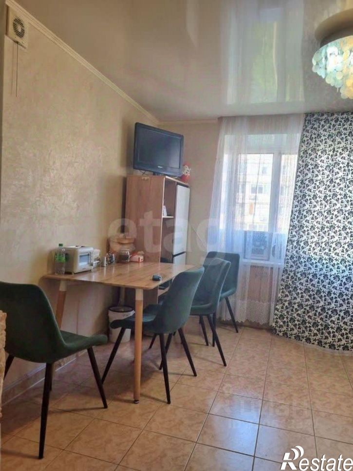 3-комн квартира ул Авроры, 5/10,  д. 5/10