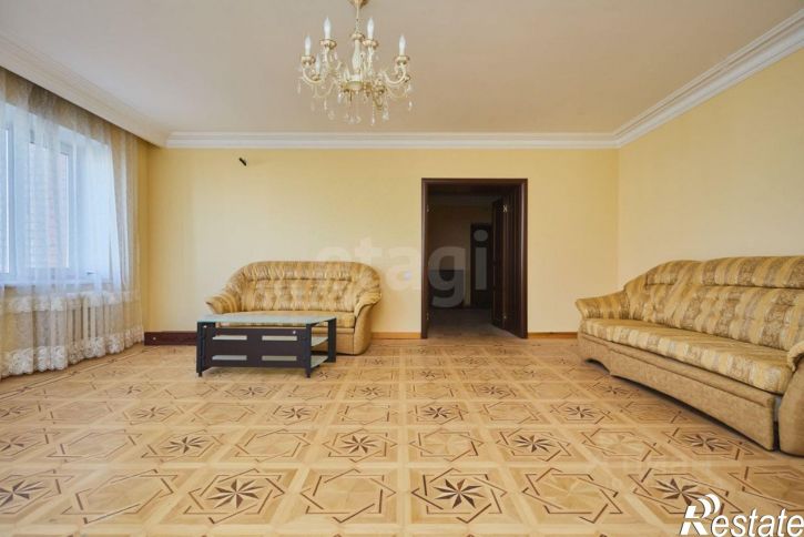 4-комн квартира ул Гафури, 19/2,  д. 19/2
