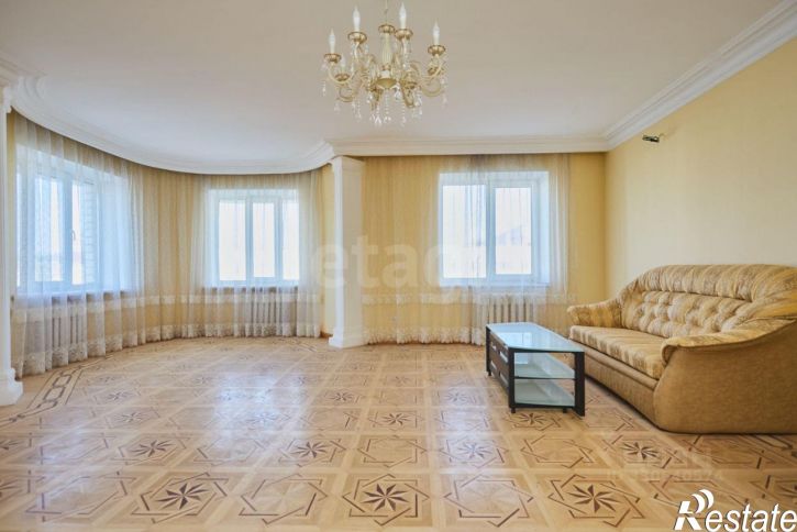 4-комн квартира ул Гафури, 19/2,  д. 19/2