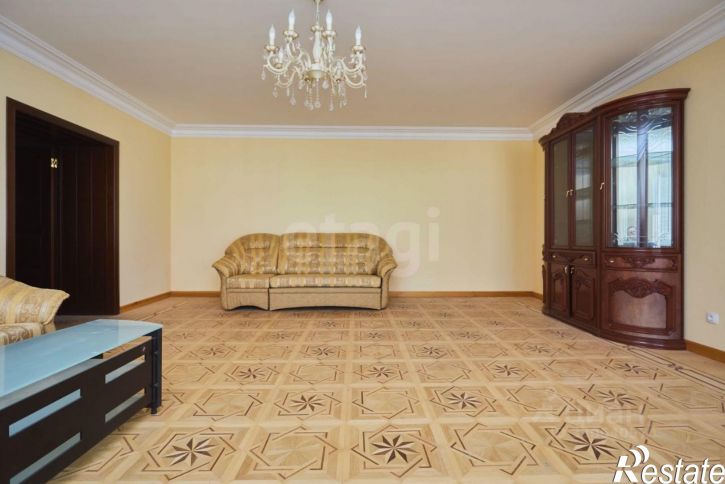 4-комн квартира ул Гафури, 19/2,  д. 19/2