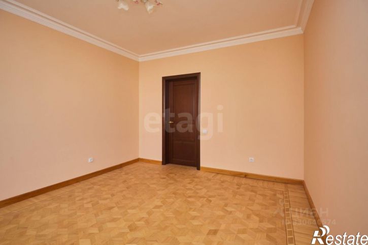 4-комн квартира ул Гафури, 19/2,  д. 19/2