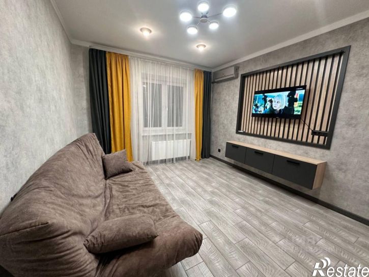 2-комн квартира ул Асхата Мирзагитова, 12,  д. 12
