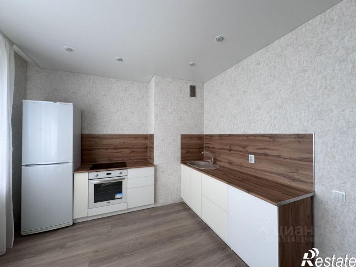 2-комн квартира улица Рихарда Зорге, 17/2,  д. 17/2