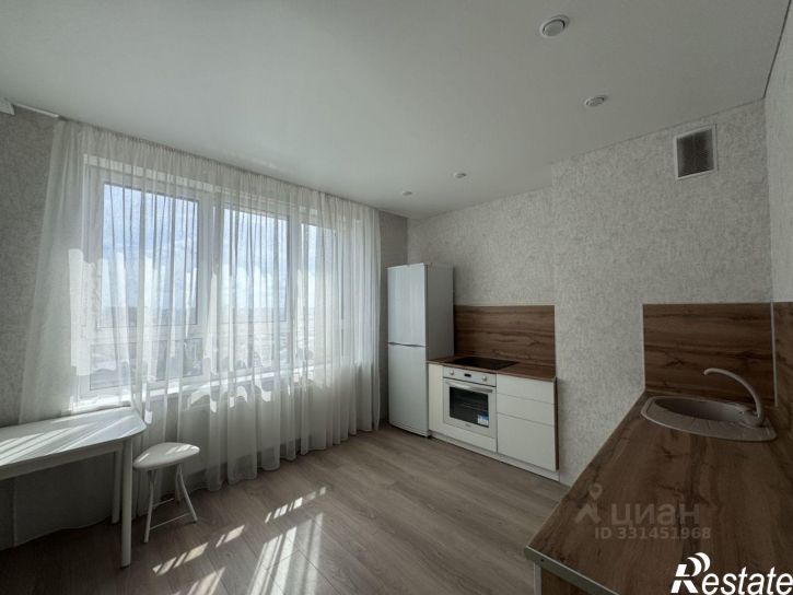 2-комн квартира улица Рихарда Зорге, 17/2,  д. 17/2