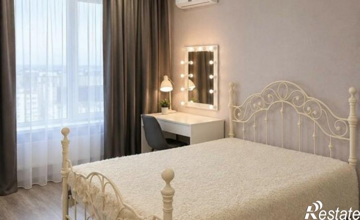 4-комн квартира пр-кт Октября, 107б,  д. 107б
