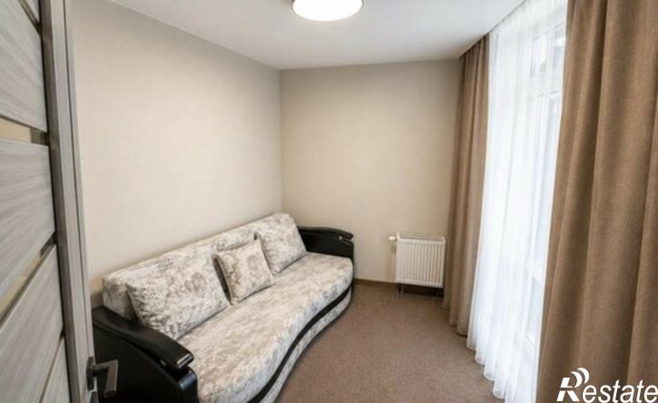 4-комн квартира пр-кт Октября, 107б,  д. 107б