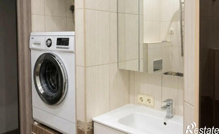 4-комн квартира пр-кт Октября, 107б,  д. 107б