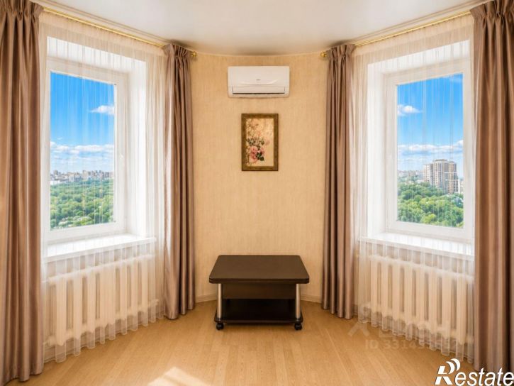 4-комн квартира ул Менделеева, 150/4,  д. 150/4