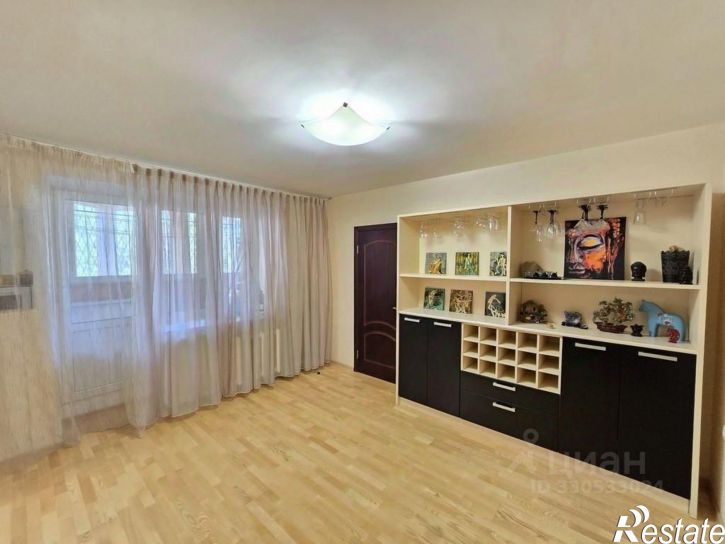 5-комн квартира Российская улица, 98/1,  д. 98/1