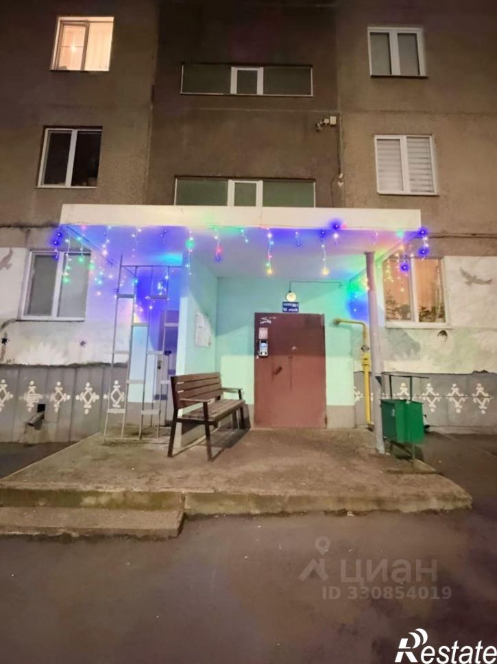 2-комн квартира Батырская улица, 4/1,  д. 4/1