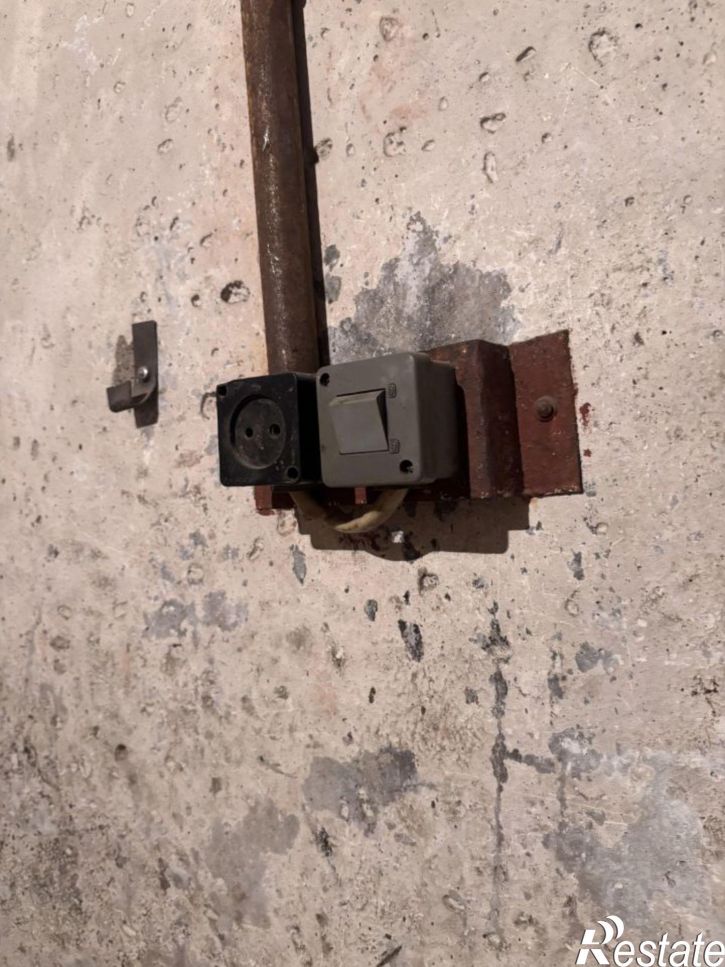 Гараж/парковка Новогорная улица, 8А,  д. 8А