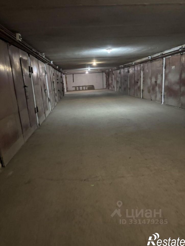 Гараж/парковка Новогорная улица, 8А,  д. 8А