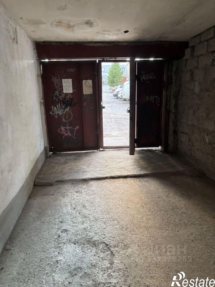 Гараж/парковка Новогорная улица, 8А,  д. 8А