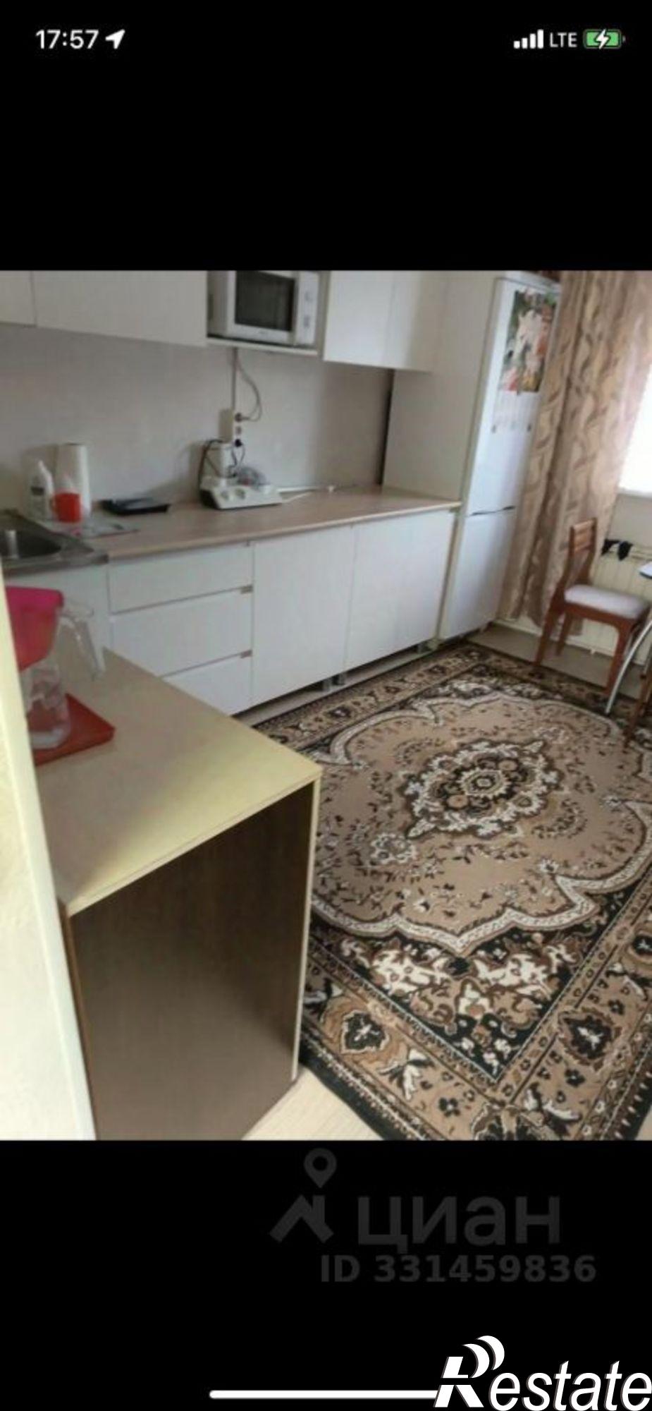 Сдать комнату за 12 000 рублей на ул Революционная, 31