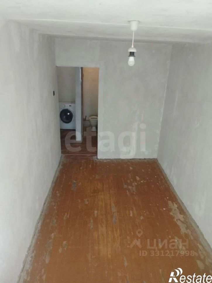 2-комн квартира Коммунальная улица, 10,  д. 10