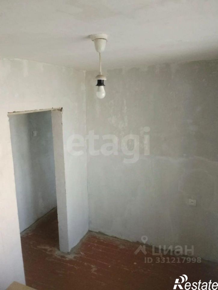 2-комн квартира Коммунальная улица, 10,  д. 10