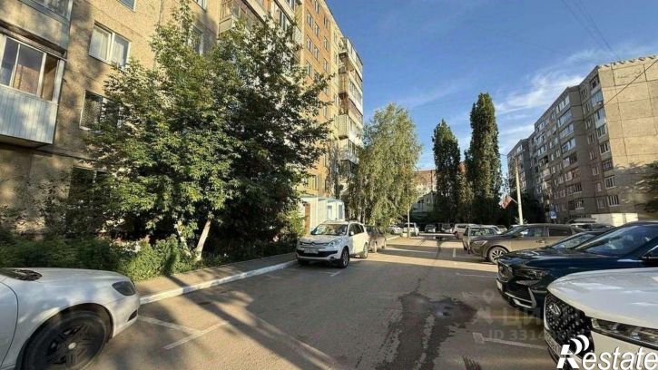 2-комн квартира улица Юрия Гагарина, 13,  д. 13