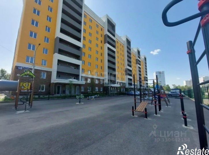 2-комн квартира улица Лётчиков, 1/8,  д. 1/8