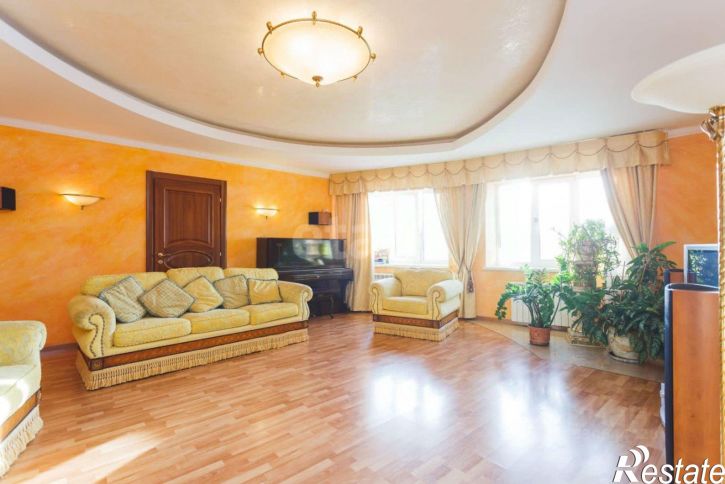 4-комн квартира проспект Октября, 128/2,  д. 128/2
