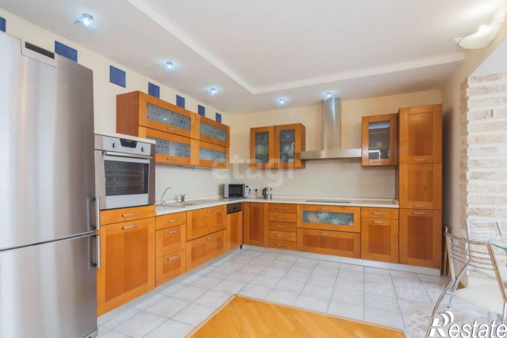 3-комн квартира проспект Октября, 85/2,  д. 85/2
