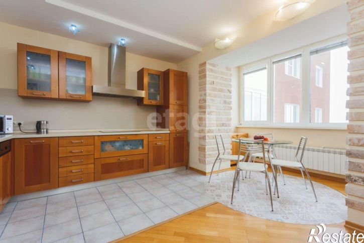 3-комн квартира проспект Октября, 85/2,  д. 85/2