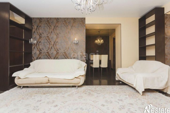 4-комн квартира улица Цюрупы, 130,  д. 130