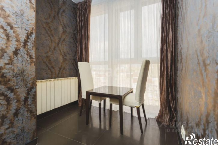 4-комн квартира улица Цюрупы, 130,  д. 130