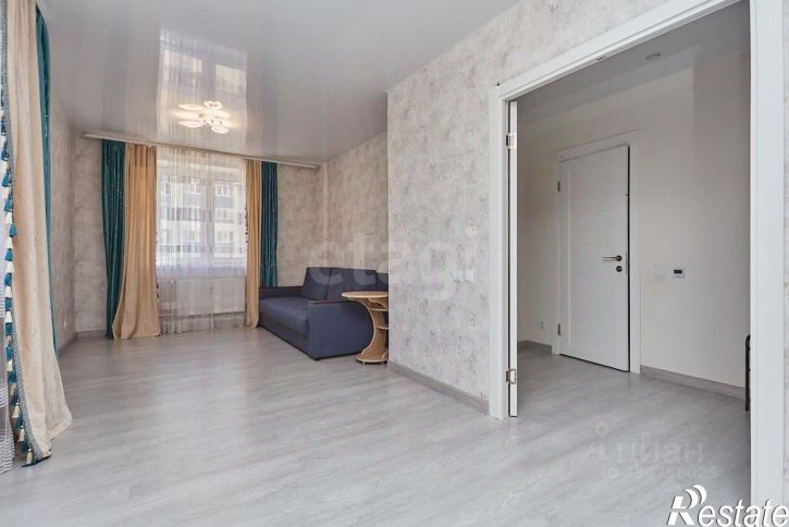 2-комн квартира улица Генерала Ишбулатова, 8,  д. 8