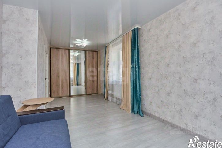 2-комн квартира улица Генерала Ишбулатова, 8,  д. 8
