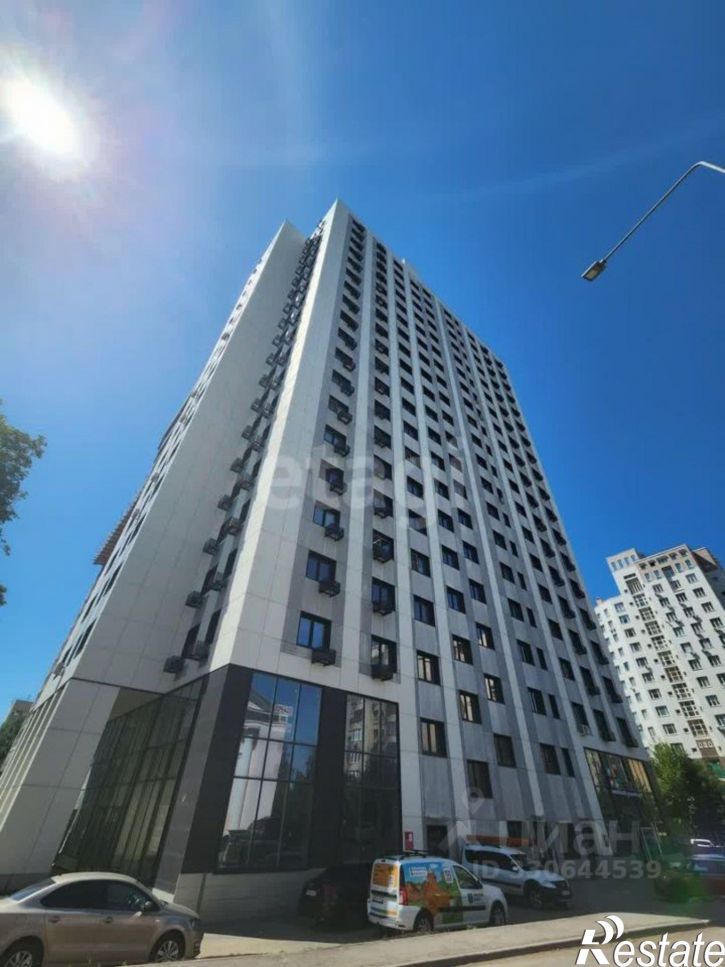 2-комн квартира Революционная улица, 39/3,  д. 39/3