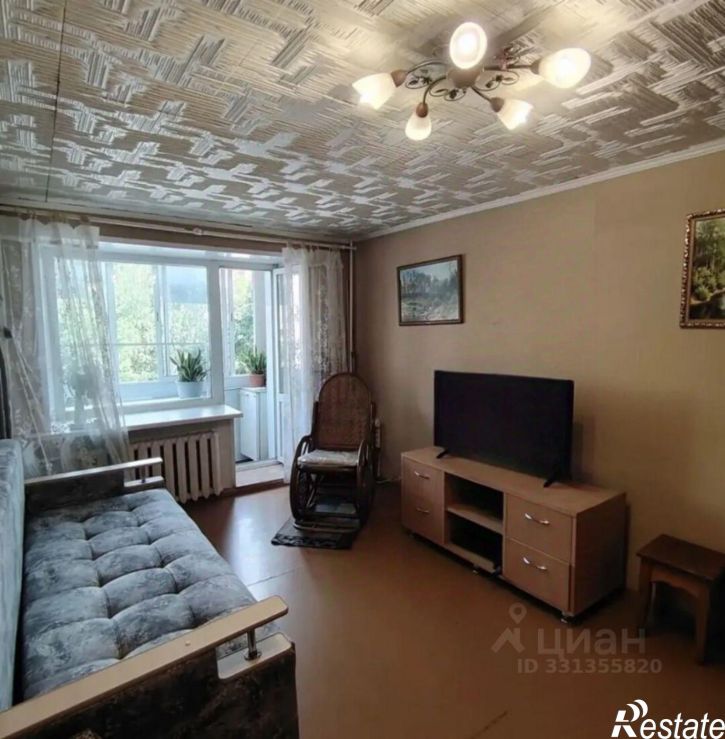 2-комн квартира улица Ферина, 8,  д. 8
