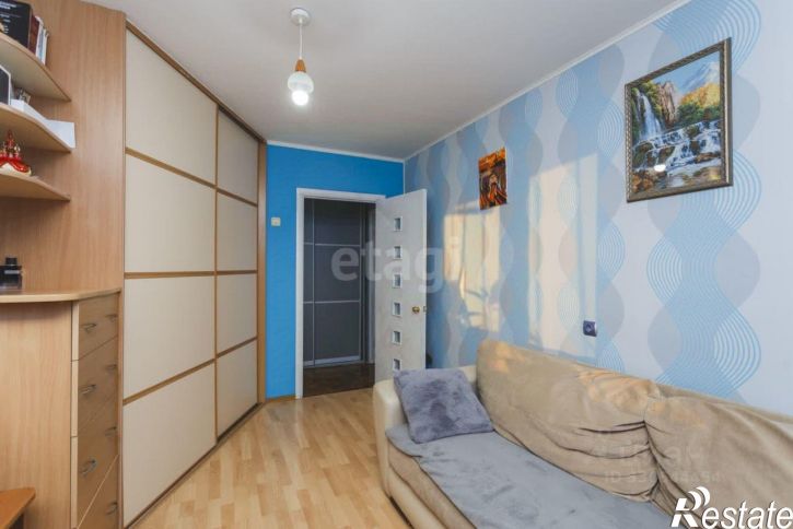 2-комн квартира б-р Славы, 2/3,  д. 2/3