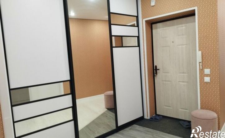 3-комн квартира пр-кт Дружбы народов, 53,  д. 53