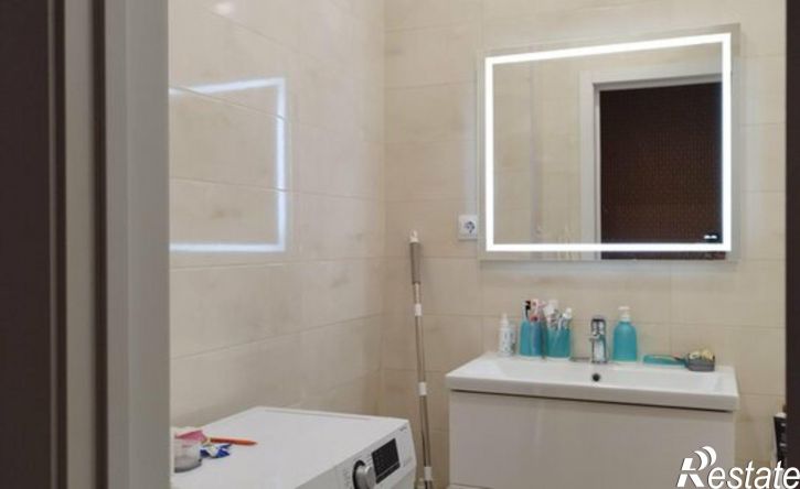 3-комн квартира пр-кт Дружбы народов, 53,  д. 53