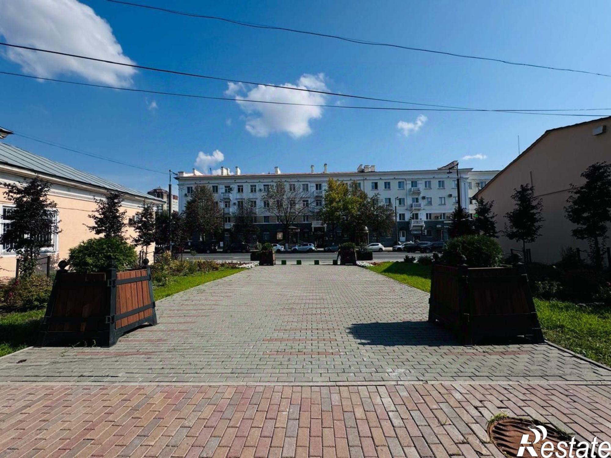 Купить офис, помещение под офис за 63 000 000 рублей на ул Мустая Карима, 16/1