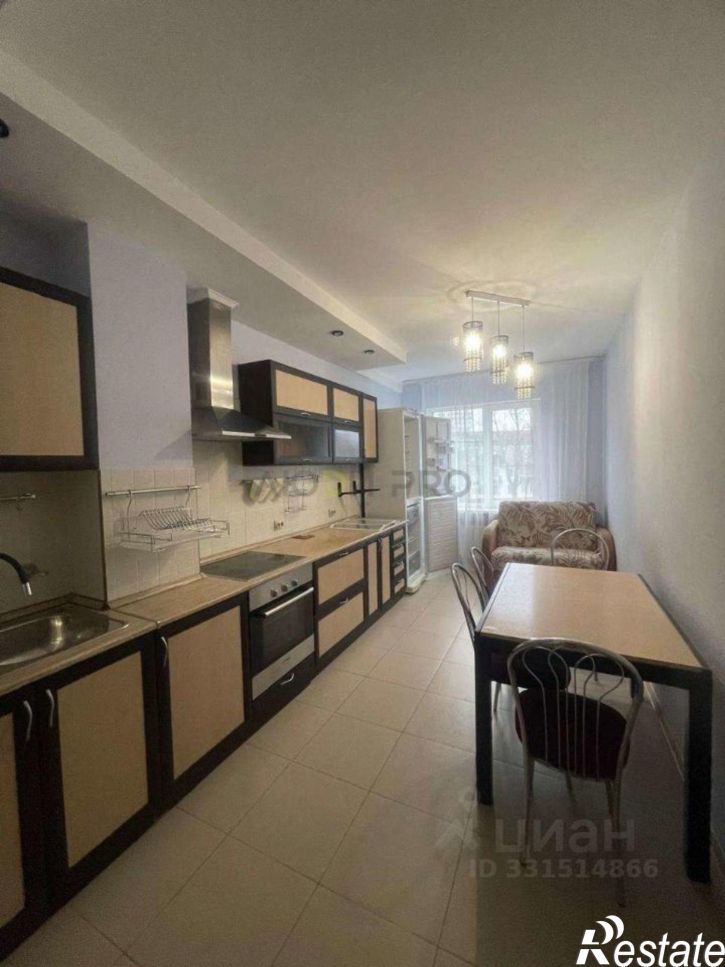 2-комн квартира Российская улица, 25,  д. 25