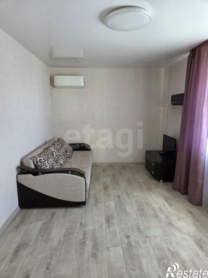 2-комн квартира улица Ферина, 33,  д. 33