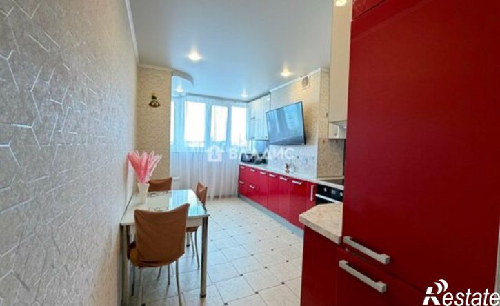 3-комн квартира ул Степана Злобина, 38/2,  д. 38/2