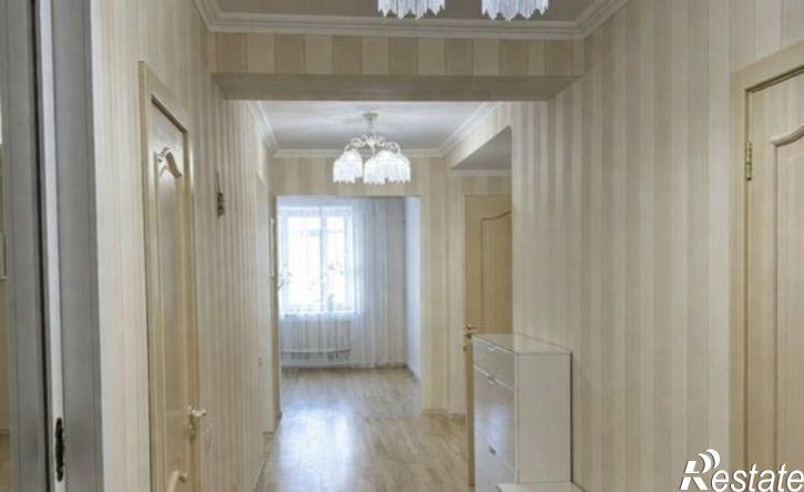 3-комн квартира ул Братьев Кадомцевых, 12/2,  д. 12/2