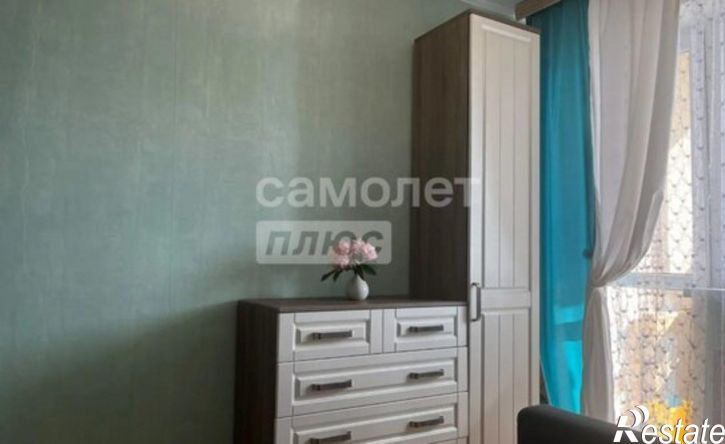 2-комн квартира ул Евгения Столярова, 2,  д. 2