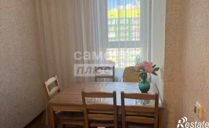 2-комн квартира ул Евгения Столярова, 2,  д. 2