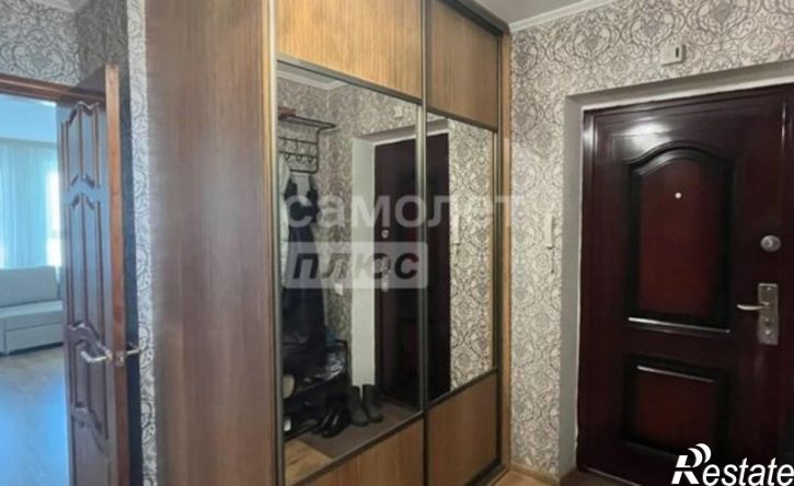 2-комн квартира ул Евгения Столярова, 2,  д. 2