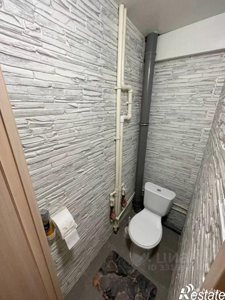 2-комн квартира улица Рихарда Зорге, 49,  д. 49