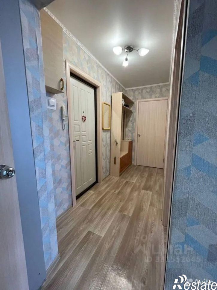 2-комн квартира улица Рихарда Зорге, 49,  д. 49