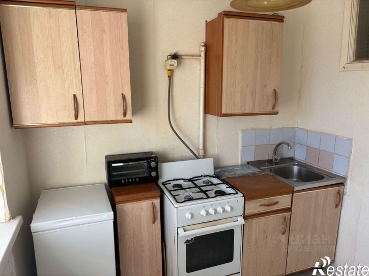 1-комн квартира улица Комарова, 38А,  д. 38А